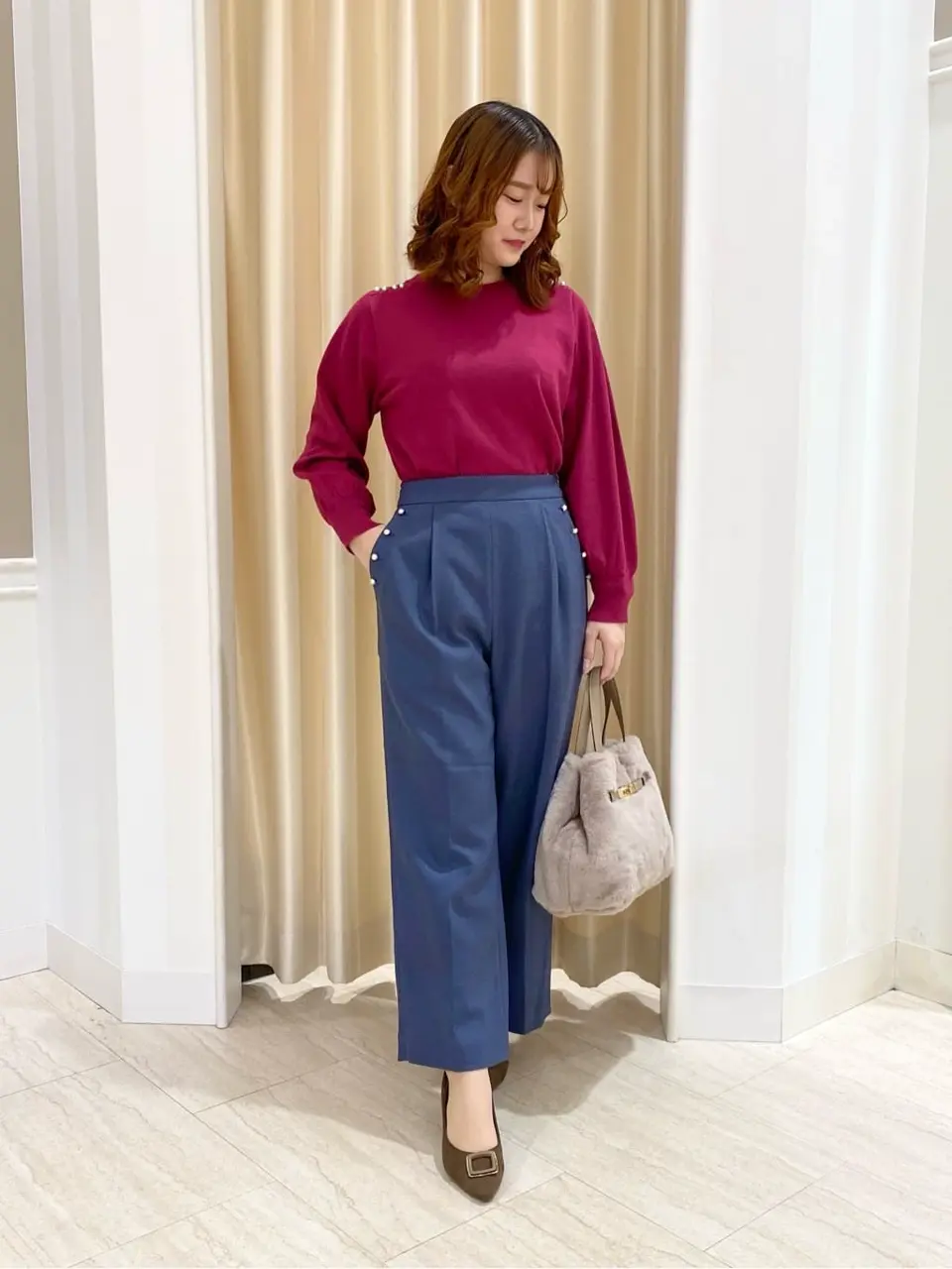 ANY SIS スタッフ コーディネート画像