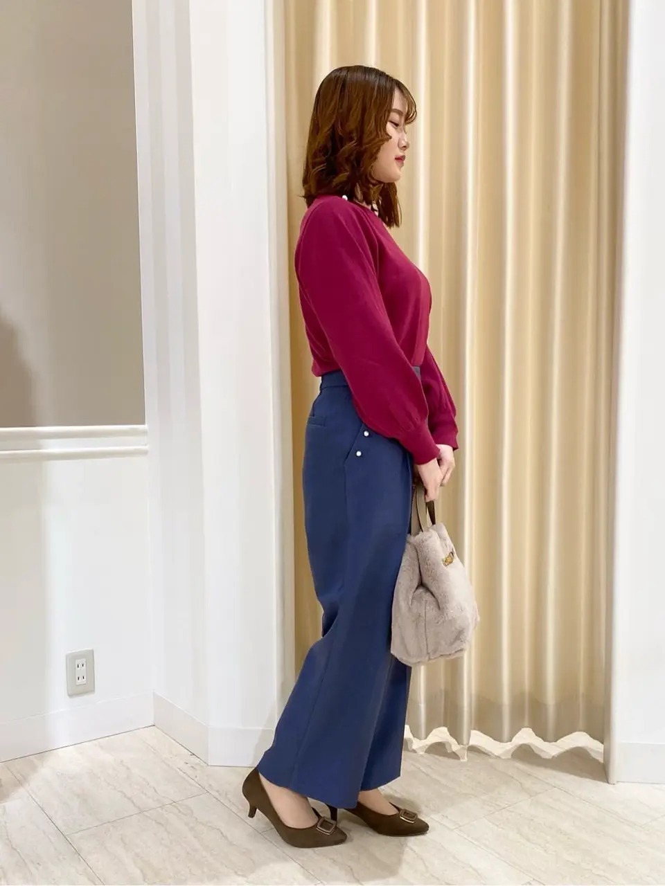 ANY SIS スタッフ コーディネート画像