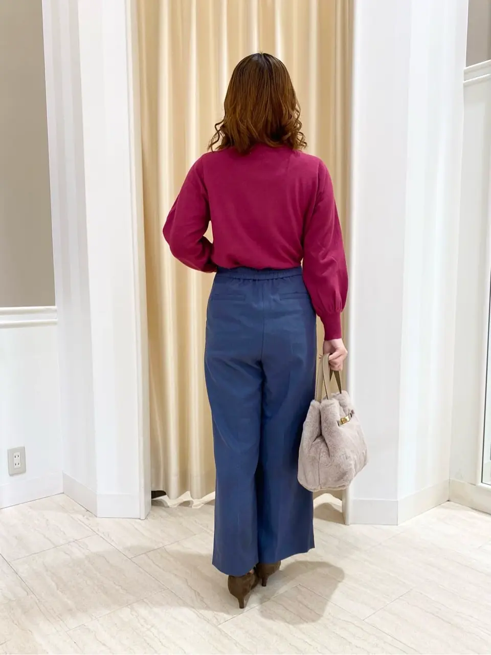 ANY SIS スタッフ コーディネート画像