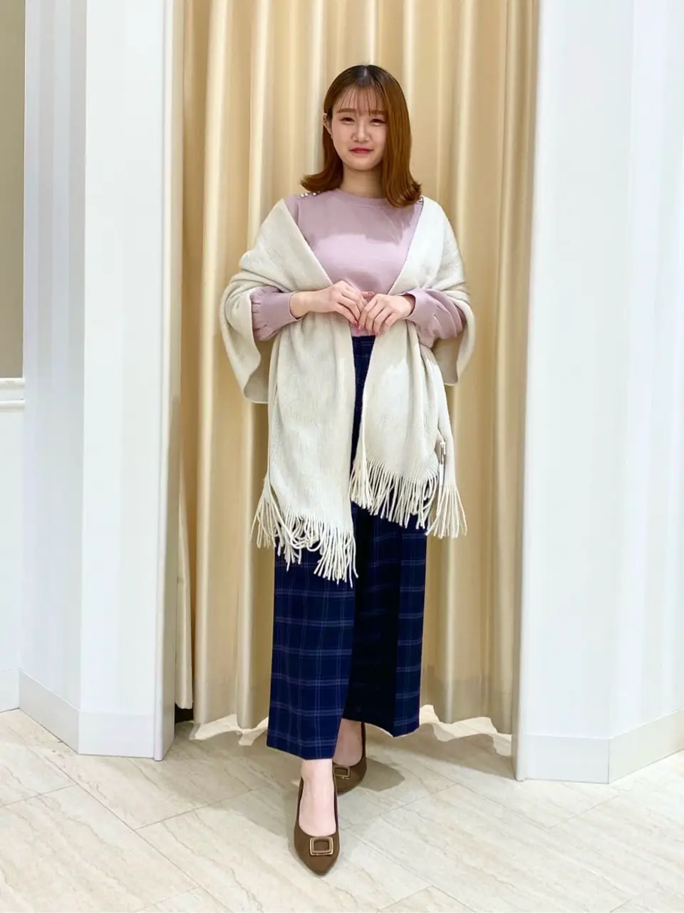 ANY SIS スタッフ コーディネート画像