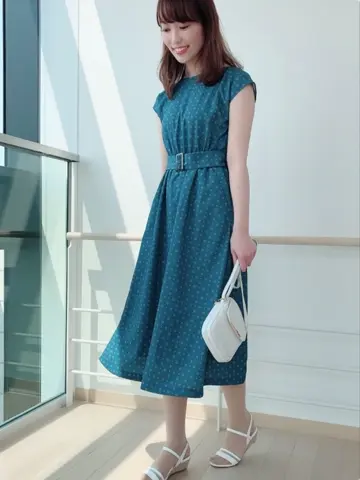 ANY SIS 本社スタッフ コーディネート画像