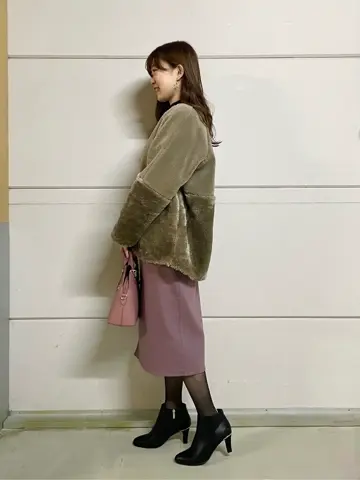 ANY SIS みぃ コーディネート画像