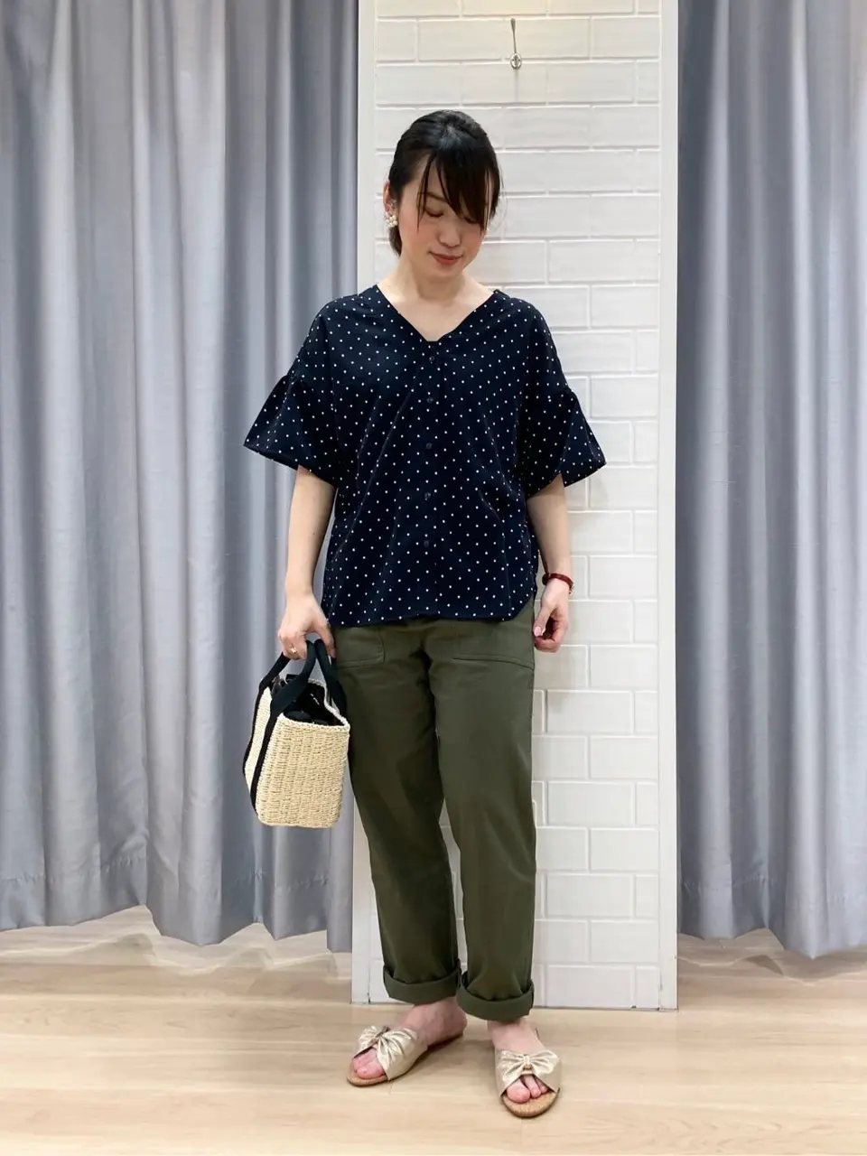 ANY SIS 丸岡 コーディネート画像