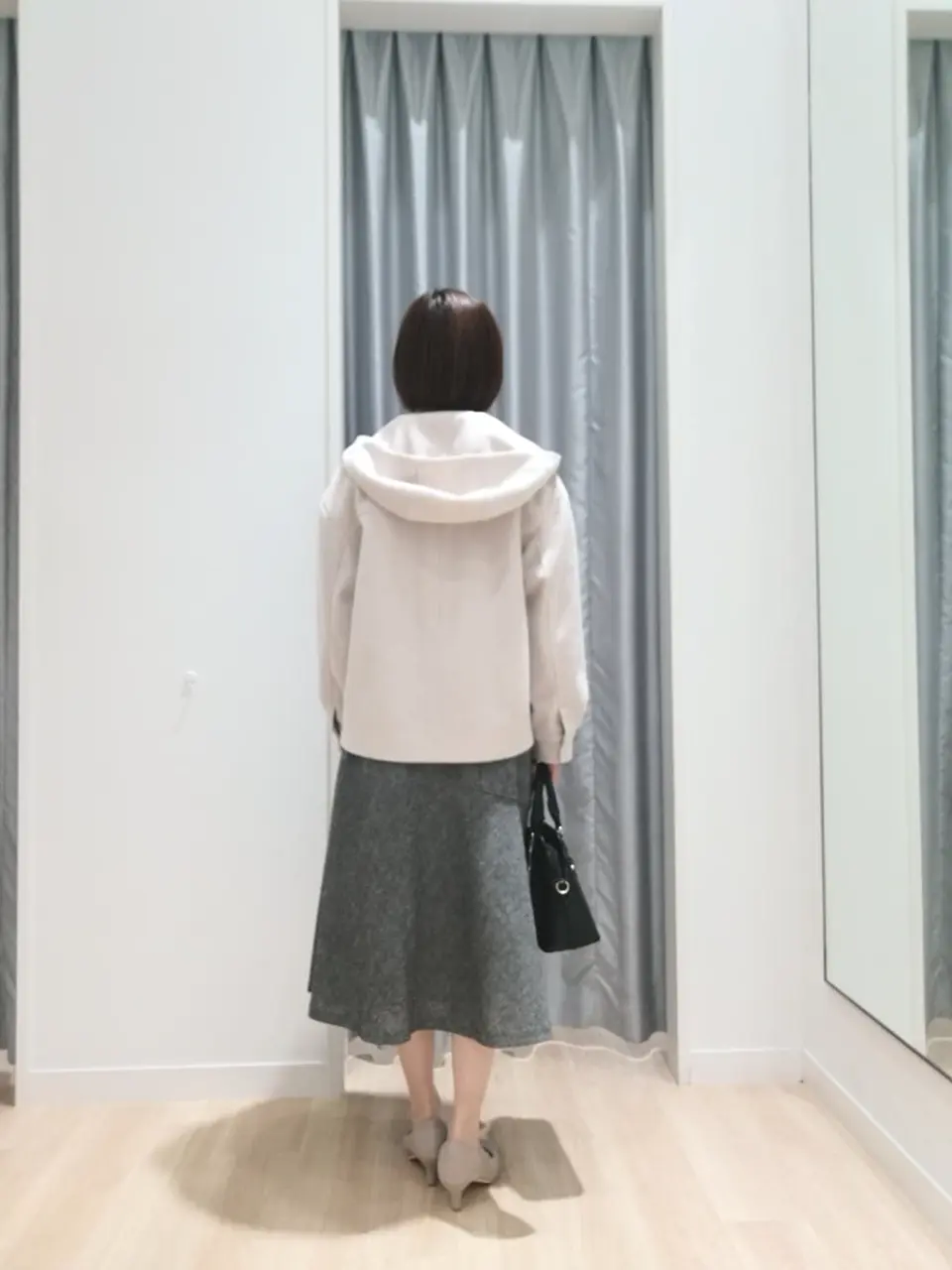 ANY SIS N コーディネート画像