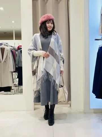 ANY SIS 川根　彩 コーディネート画像