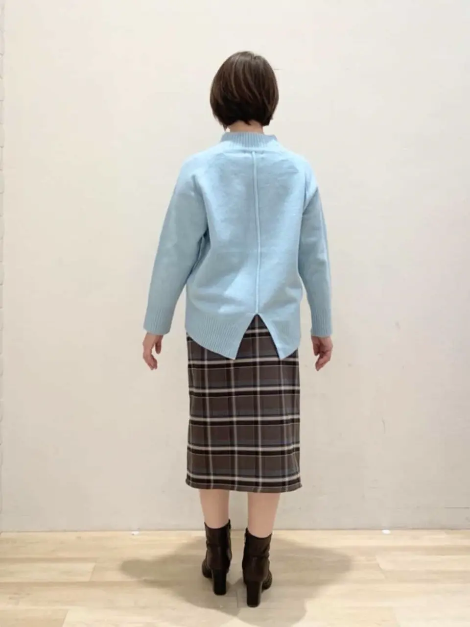 ANY SIS 菱田 コーディネート画像