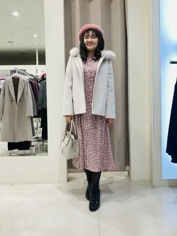 ANY SIS 川根　彩 コーディネート画像