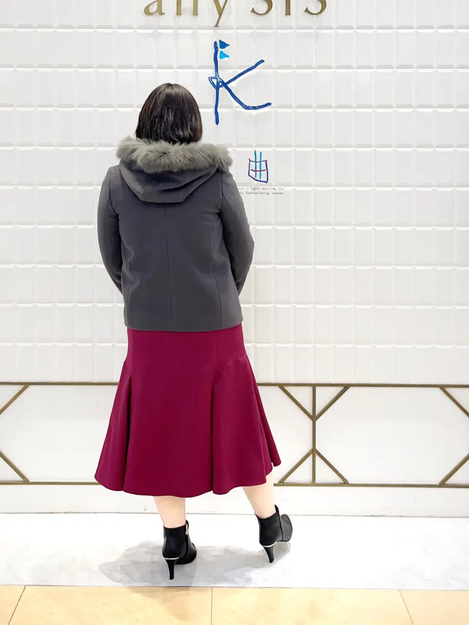 ANY SIS 西田 コーディネート画像