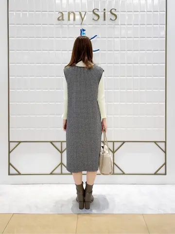 ANY SIS 上田 コーディネート画像