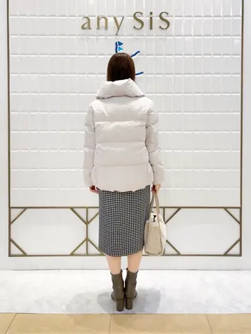 ANY SIS 上田 コーディネート画像