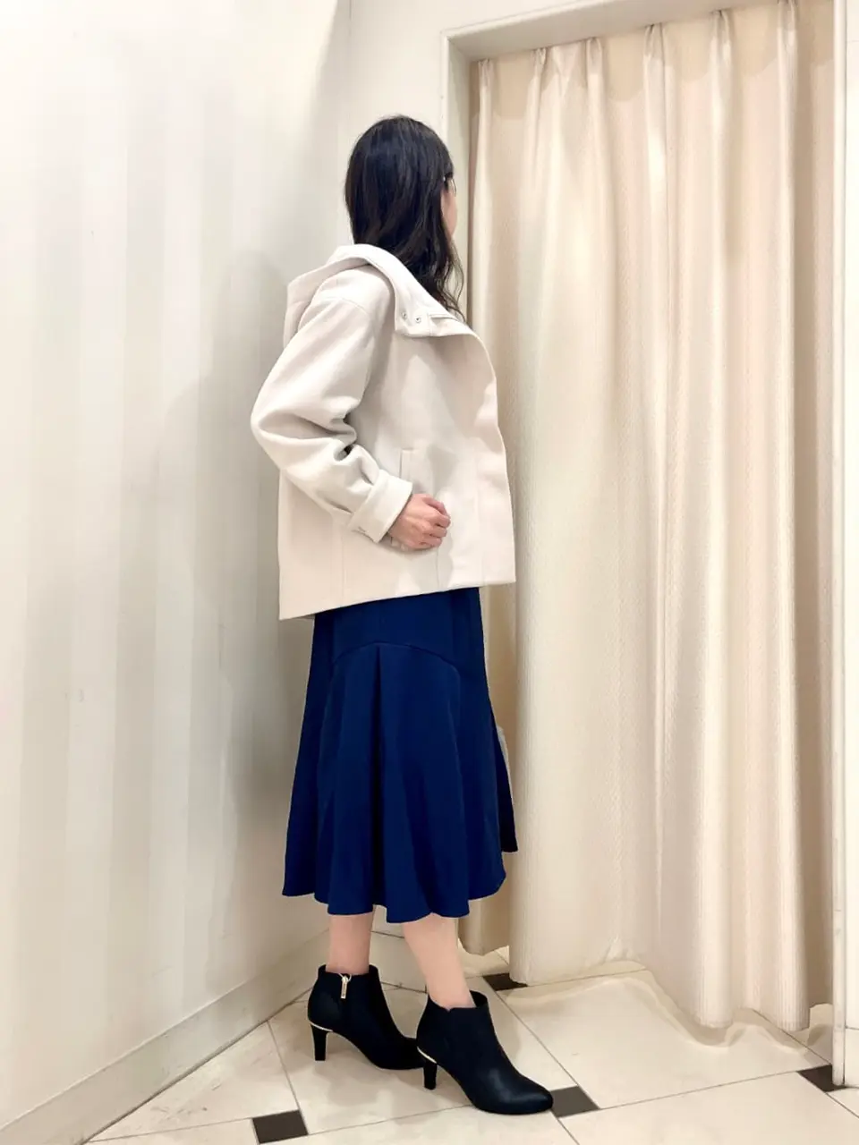 ANY SIS 金井 コーディネート画像