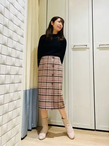 ANY SIS スタッフ コーディネート画像