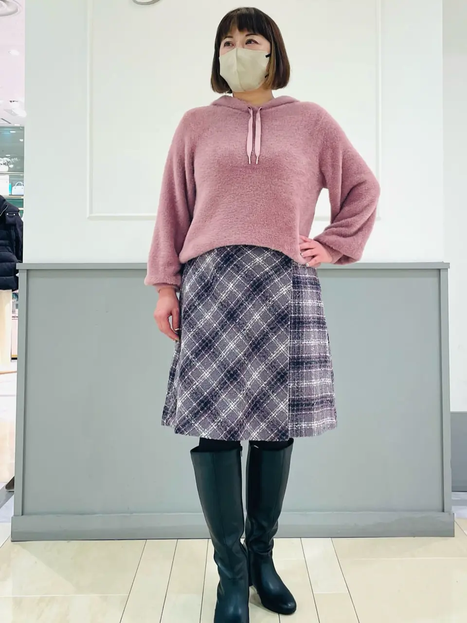 ANY SIS 堀部 コーディネート画像