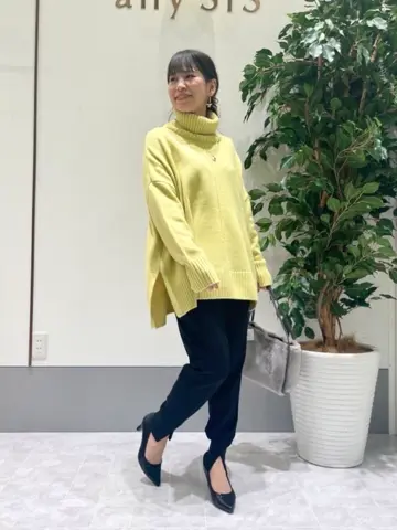 ANY SIS スタッフ コーディネート画像