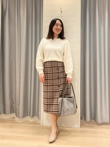 ANY SIS 丸岡 コーディネート画像