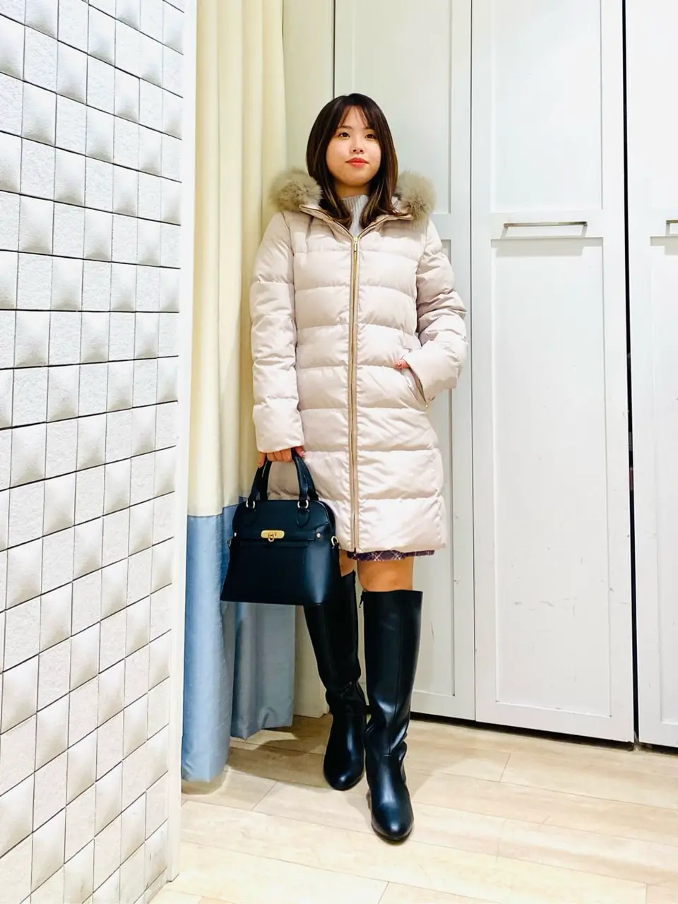 ANY SIS スタッフ コーディネート画像