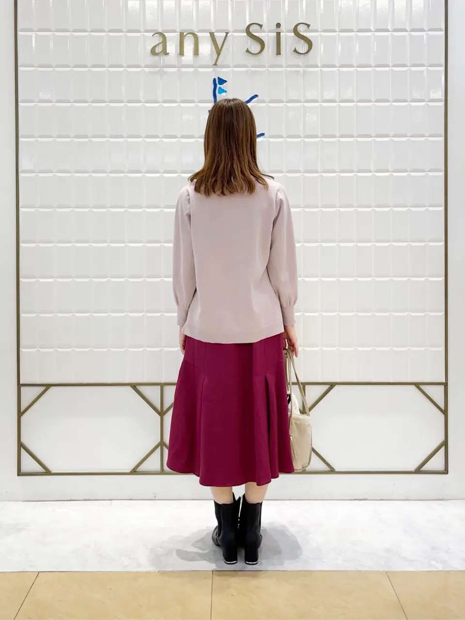 ANY SIS 上田 コーディネート画像