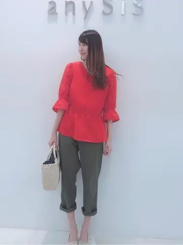 ANY SIS スタッフ コーディネート画像