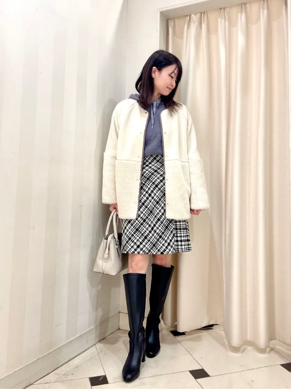 ANY SIS 金井 コーディネート画像