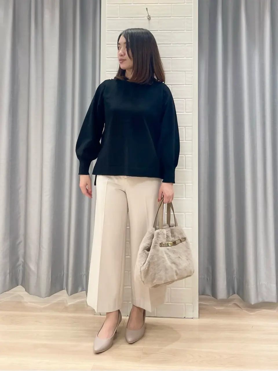 ANY SIS 丸岡 コーディネート画像