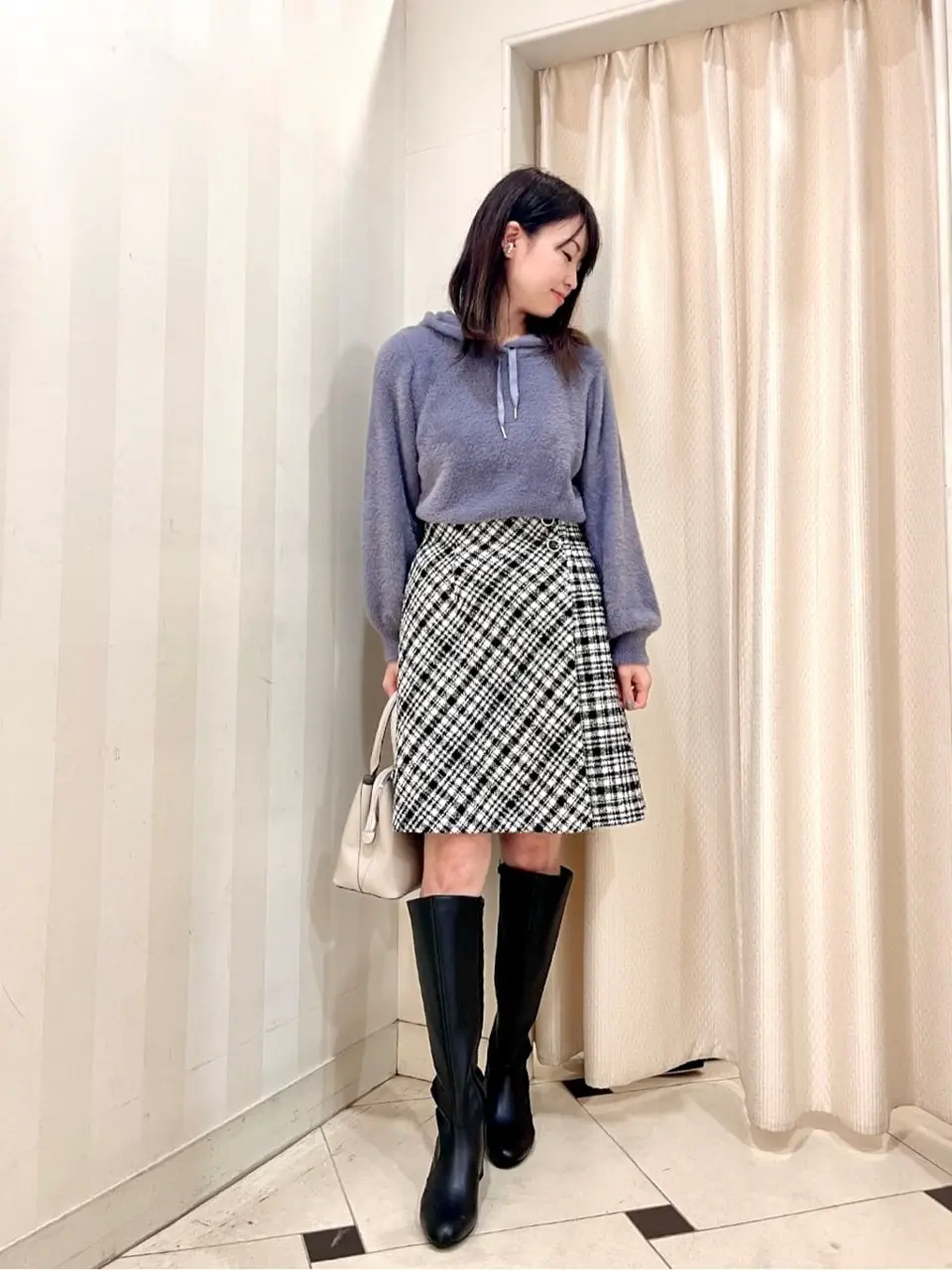 ANY SIS 金井 コーディネート画像