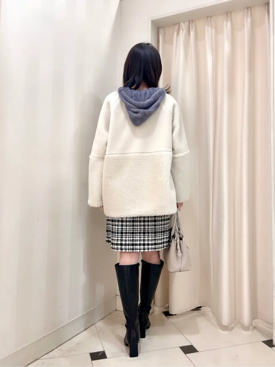 ANY SIS 金井 コーディネート画像