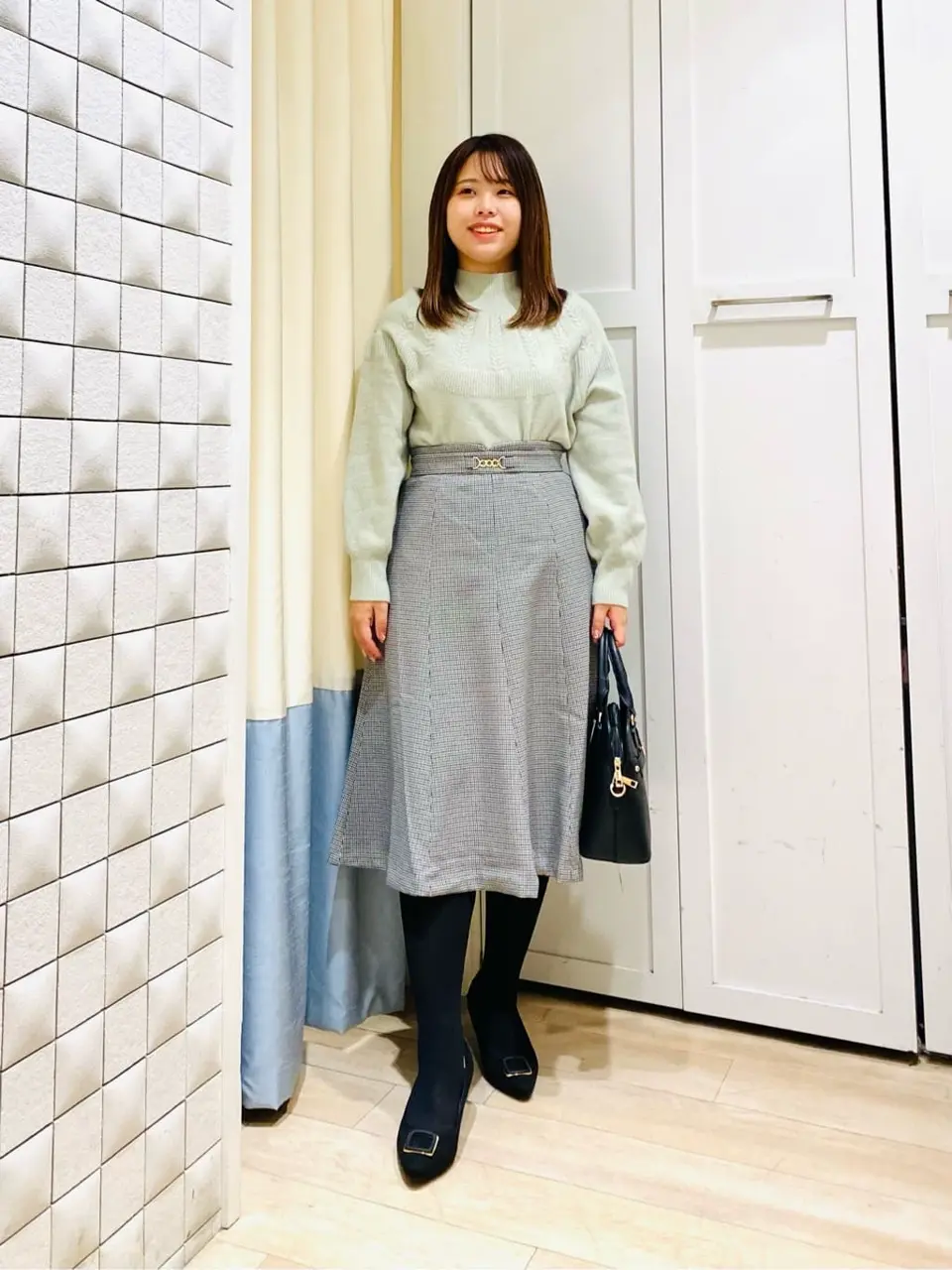 ANY SIS スタッフ コーディネート画像