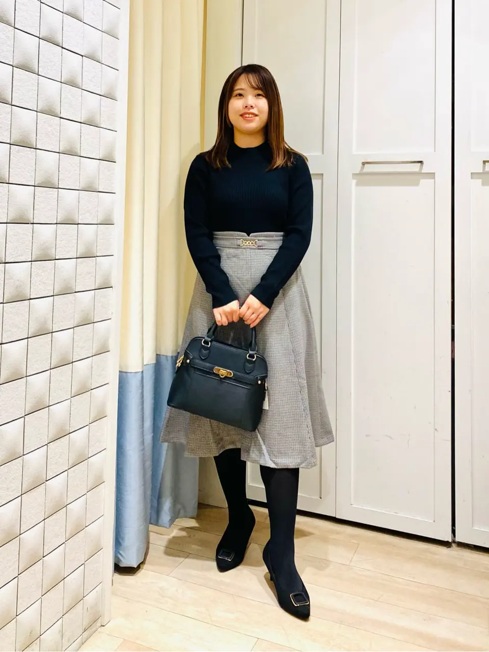 ANY SIS スタッフ コーディネート画像