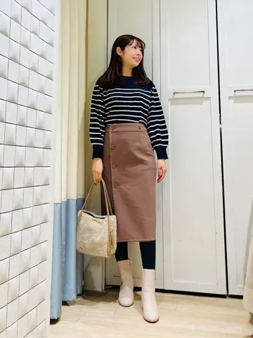 ANY SIS スタッフ コーディネート画像