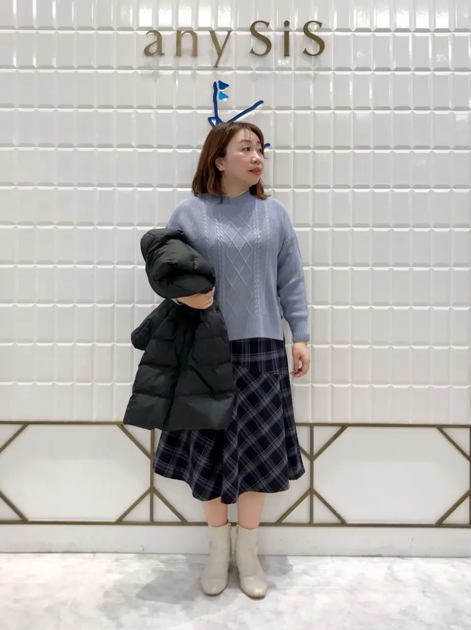 ANY SIS 中山 コーディネート画像