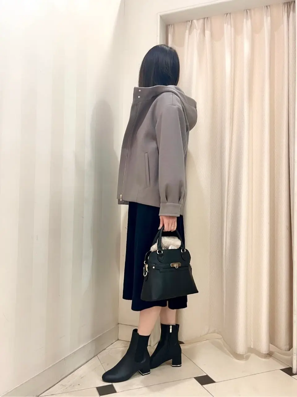 ANY SIS 金井 コーディネート画像