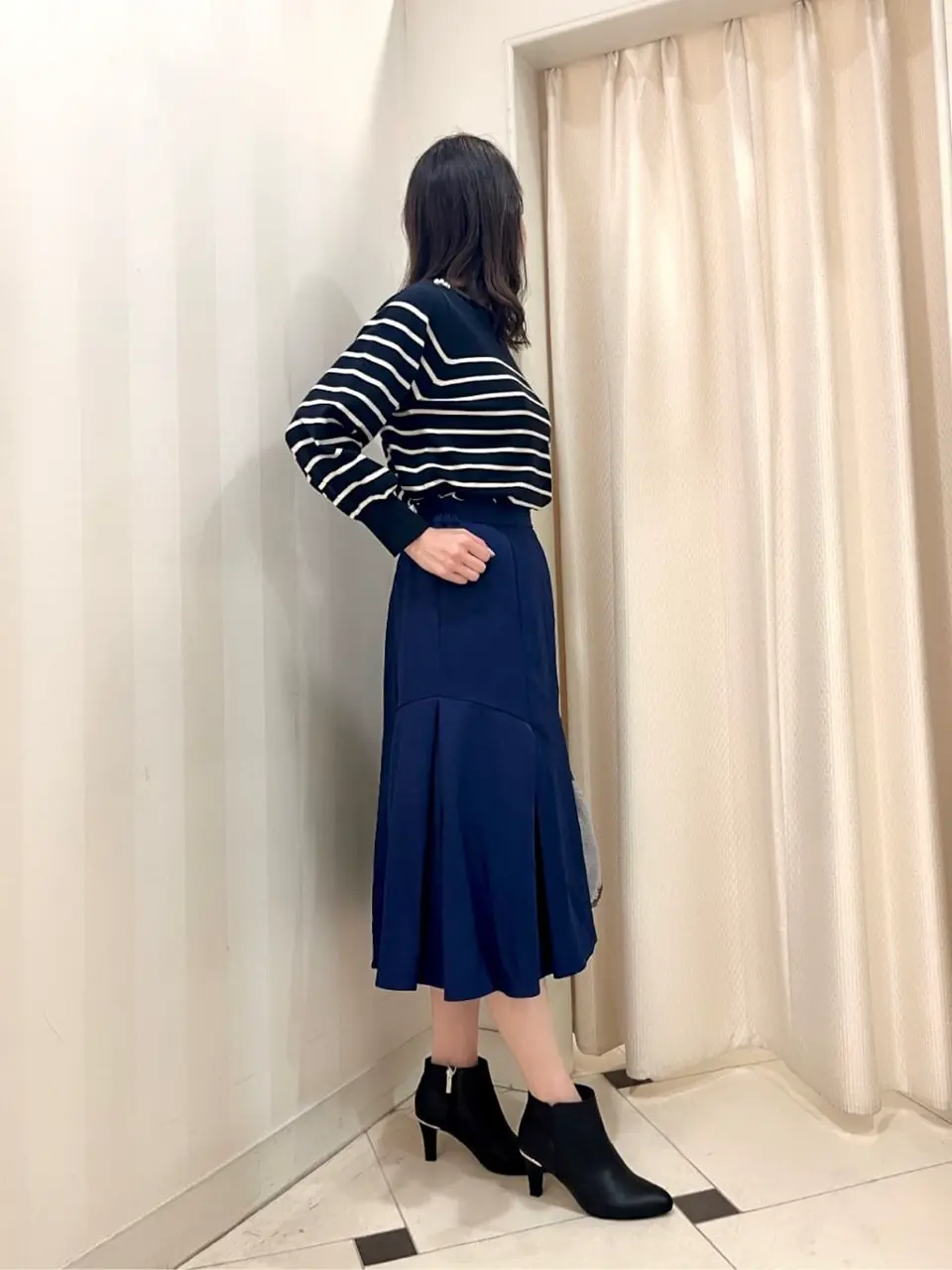 ANY SIS 金井 コーディネート画像