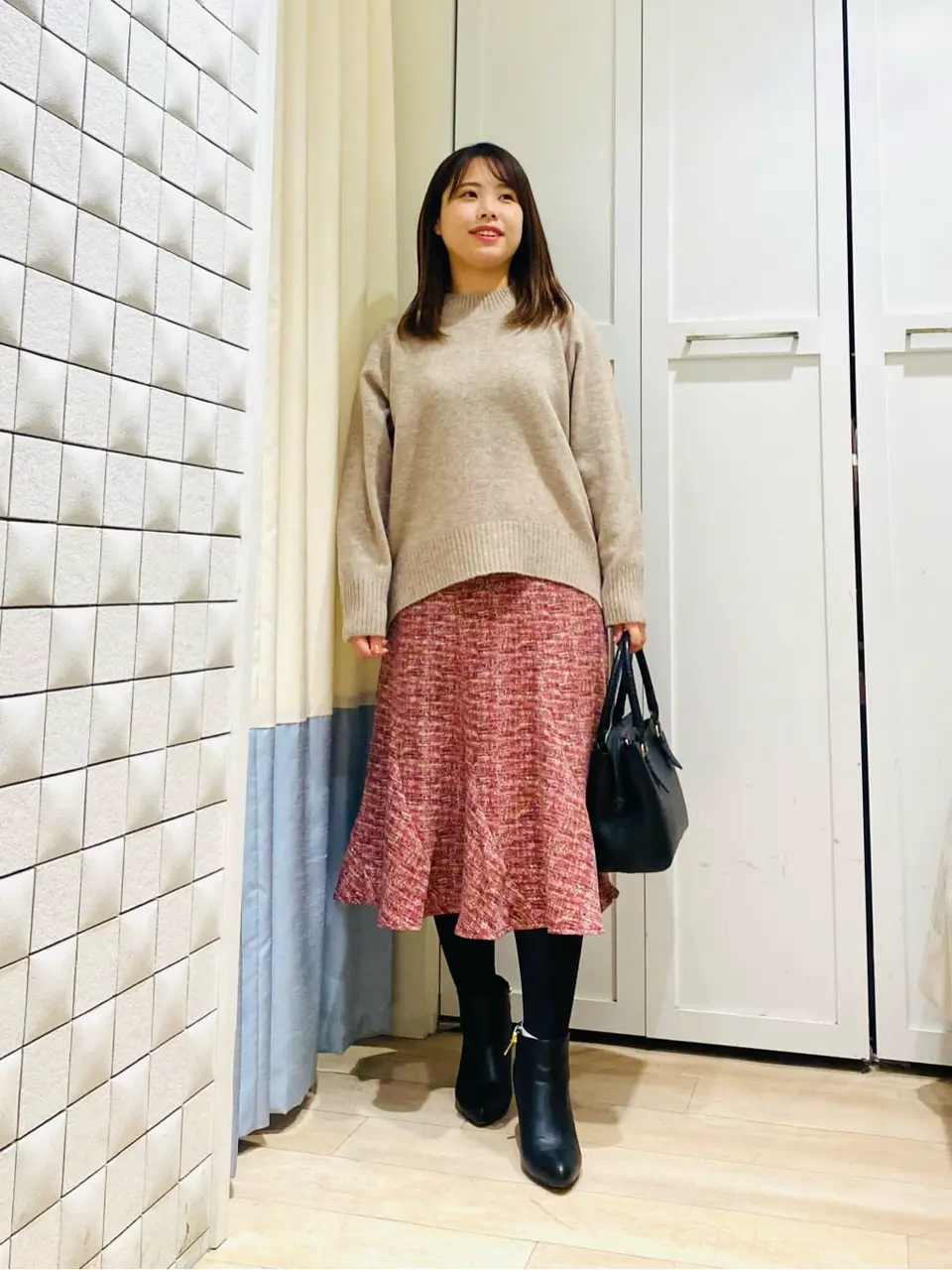 ANY SIS スタッフ コーディネート画像