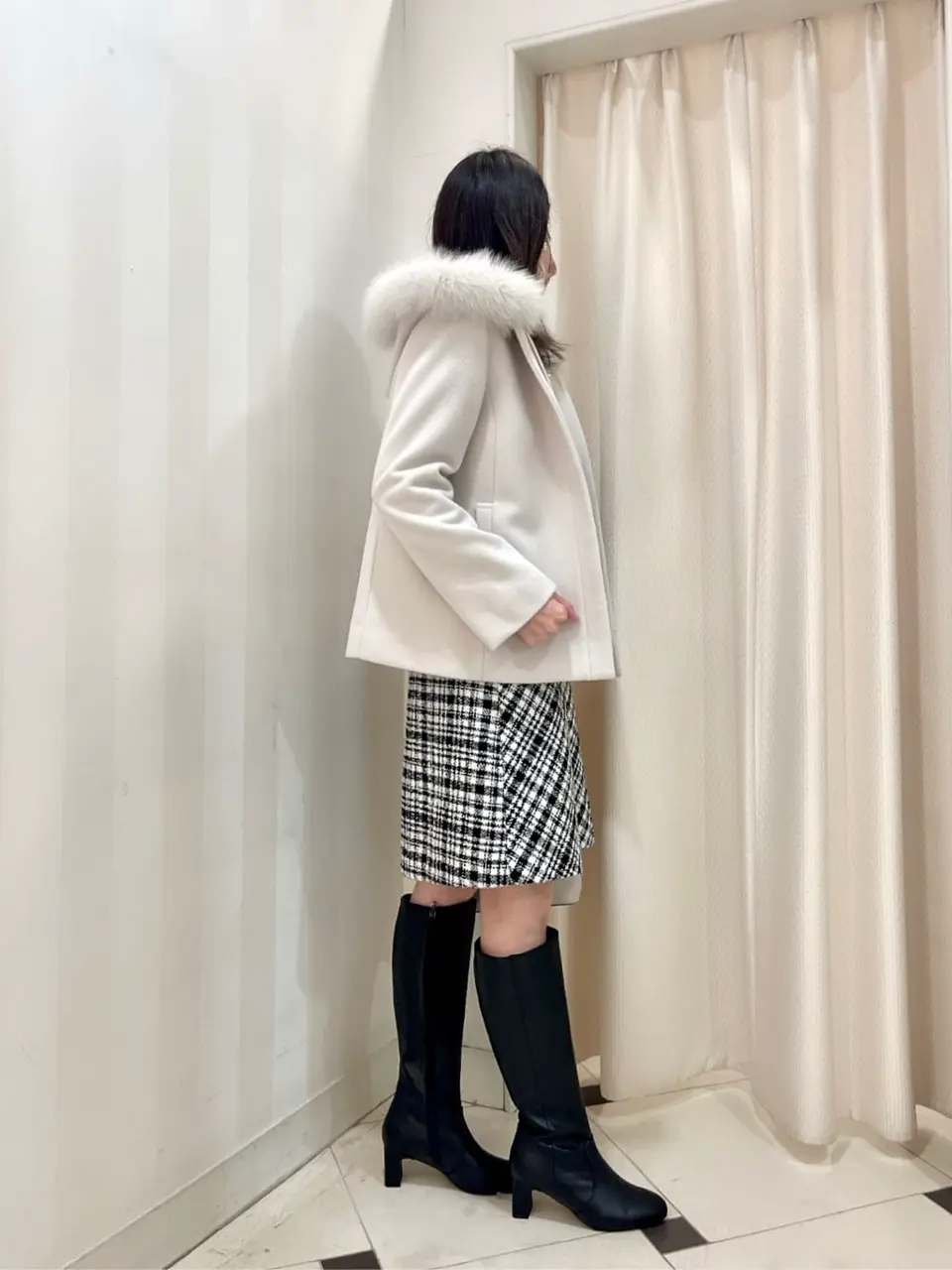 ANY SIS 金井 コーディネート画像