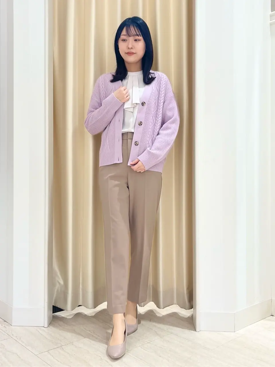 ANY SIS スタッフ コーディネート画像