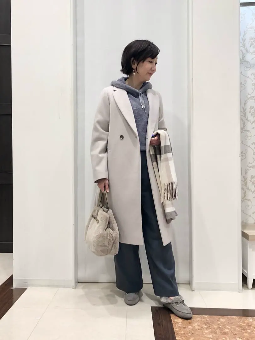 ANY SIS スタッフ コーディネート画像