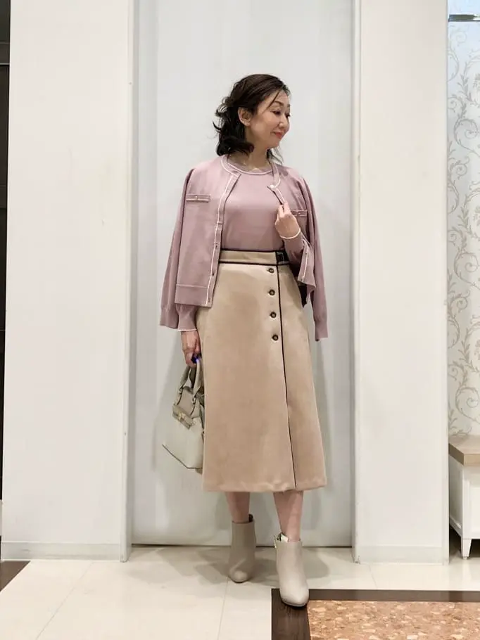 ANY SIS スタッフ コーディネート画像