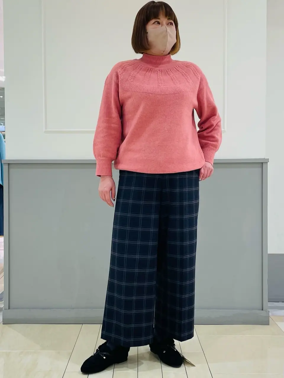 ANY SIS 堀部 コーディネート画像