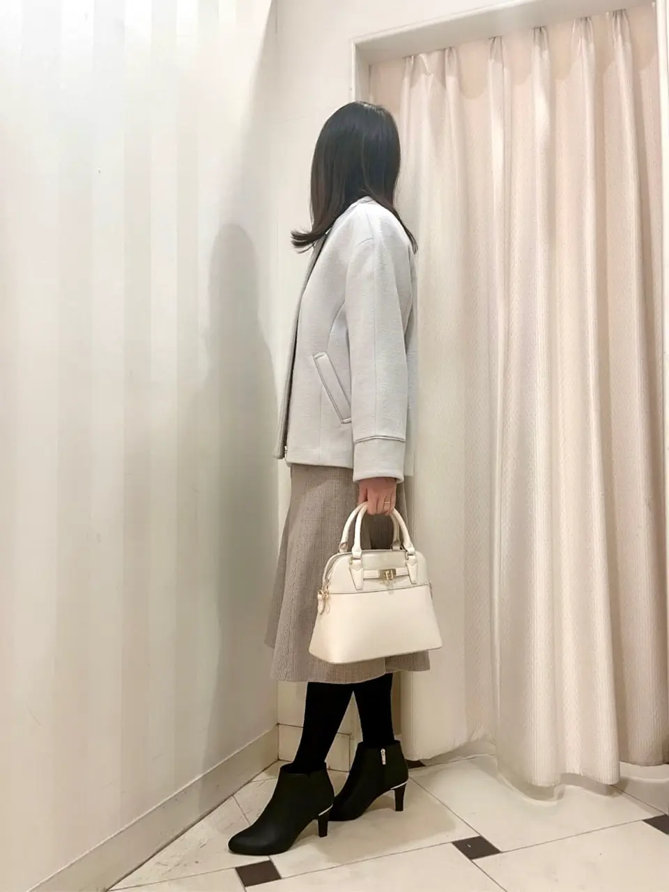 ANY SIS 金井 コーディネート画像