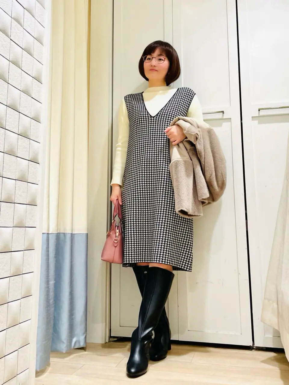 ANY SIS スタッフ コーディネート画像