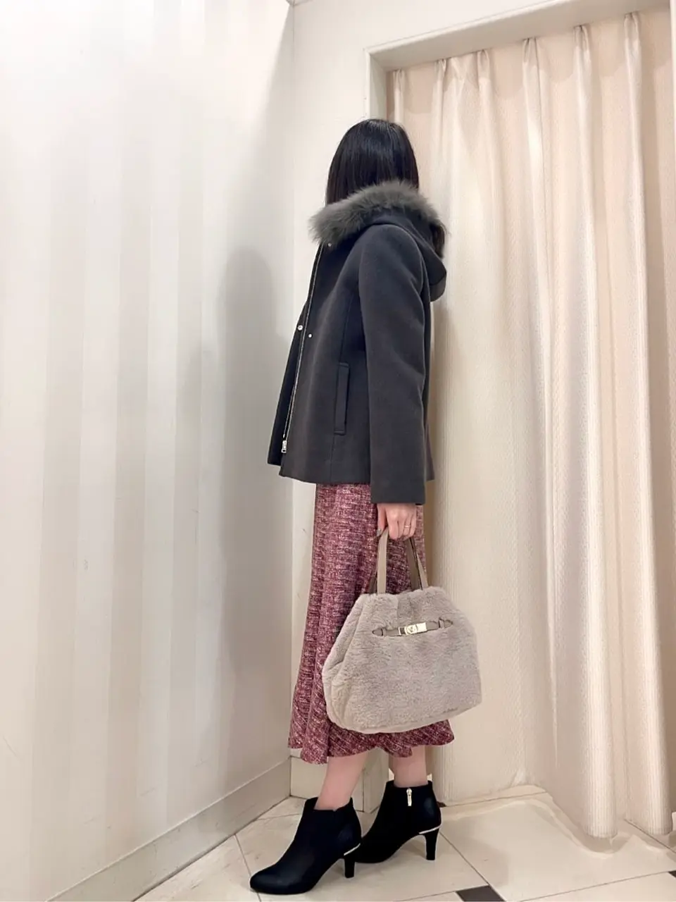 ANY SIS 金井 コーディネート画像