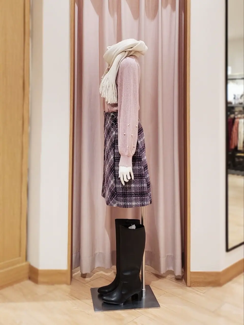 ANY SIS 岩田 コーディネート画像