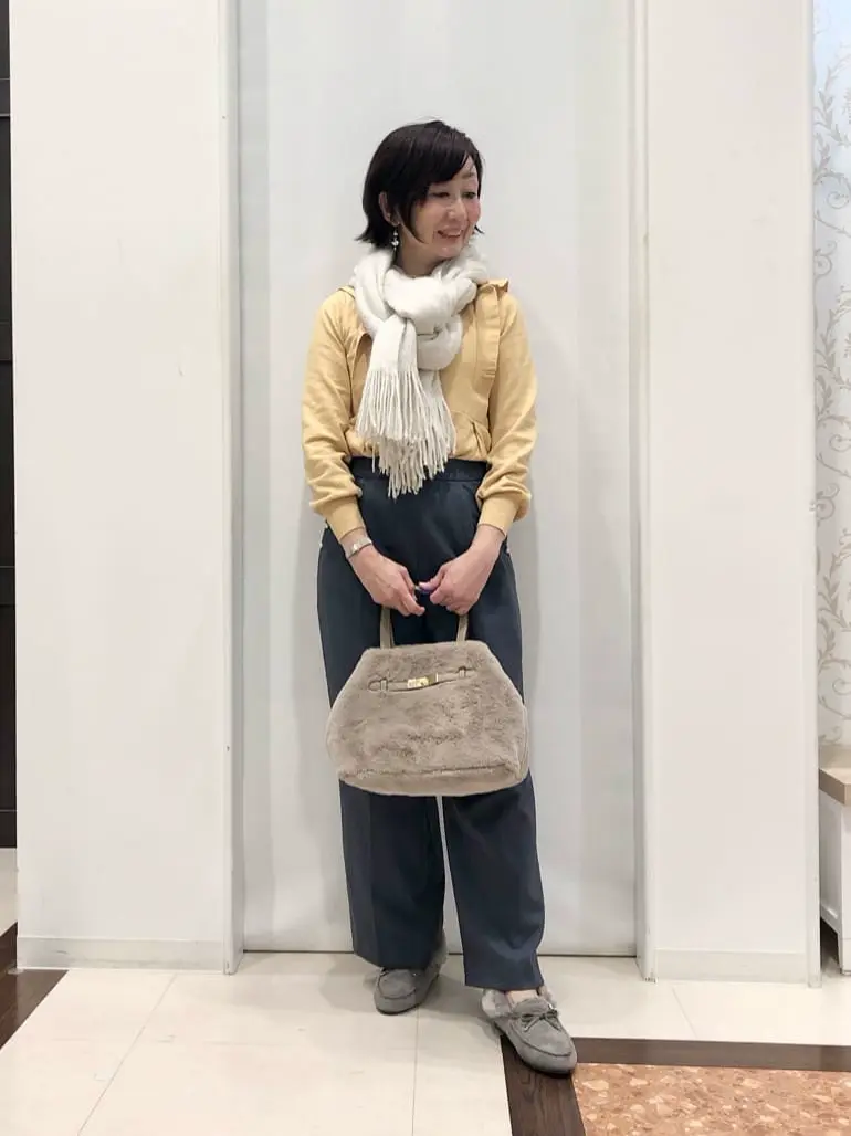 ANY SIS スタッフ コーディネート画像