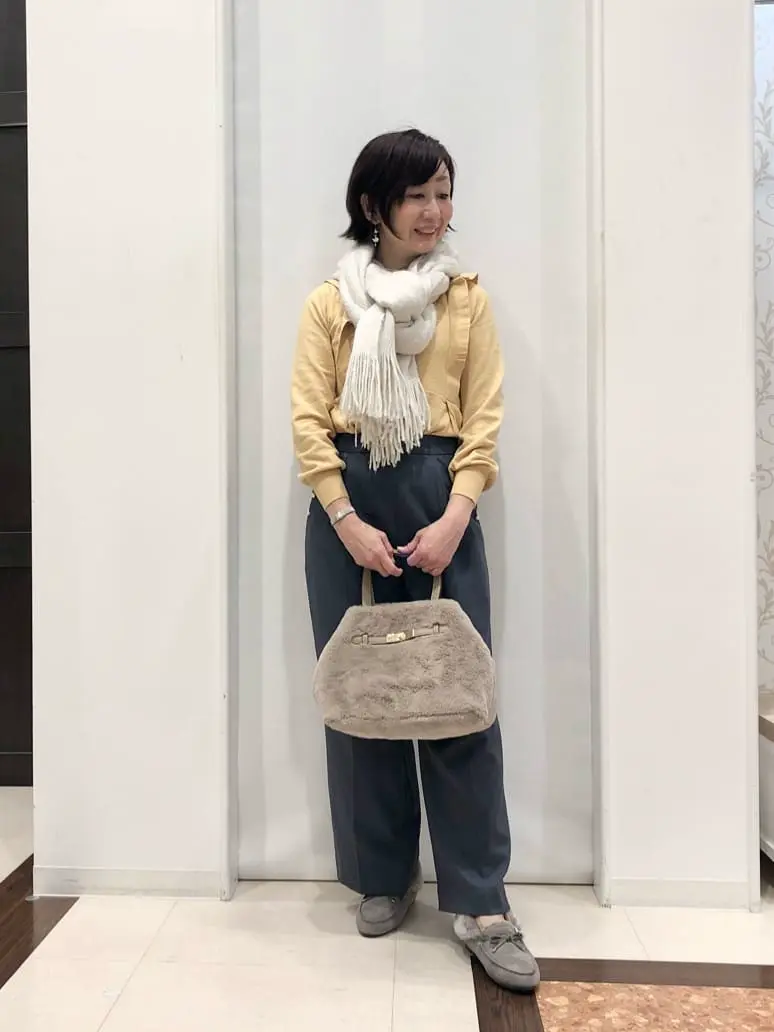 ANY SIS スタッフ コーディネート画像