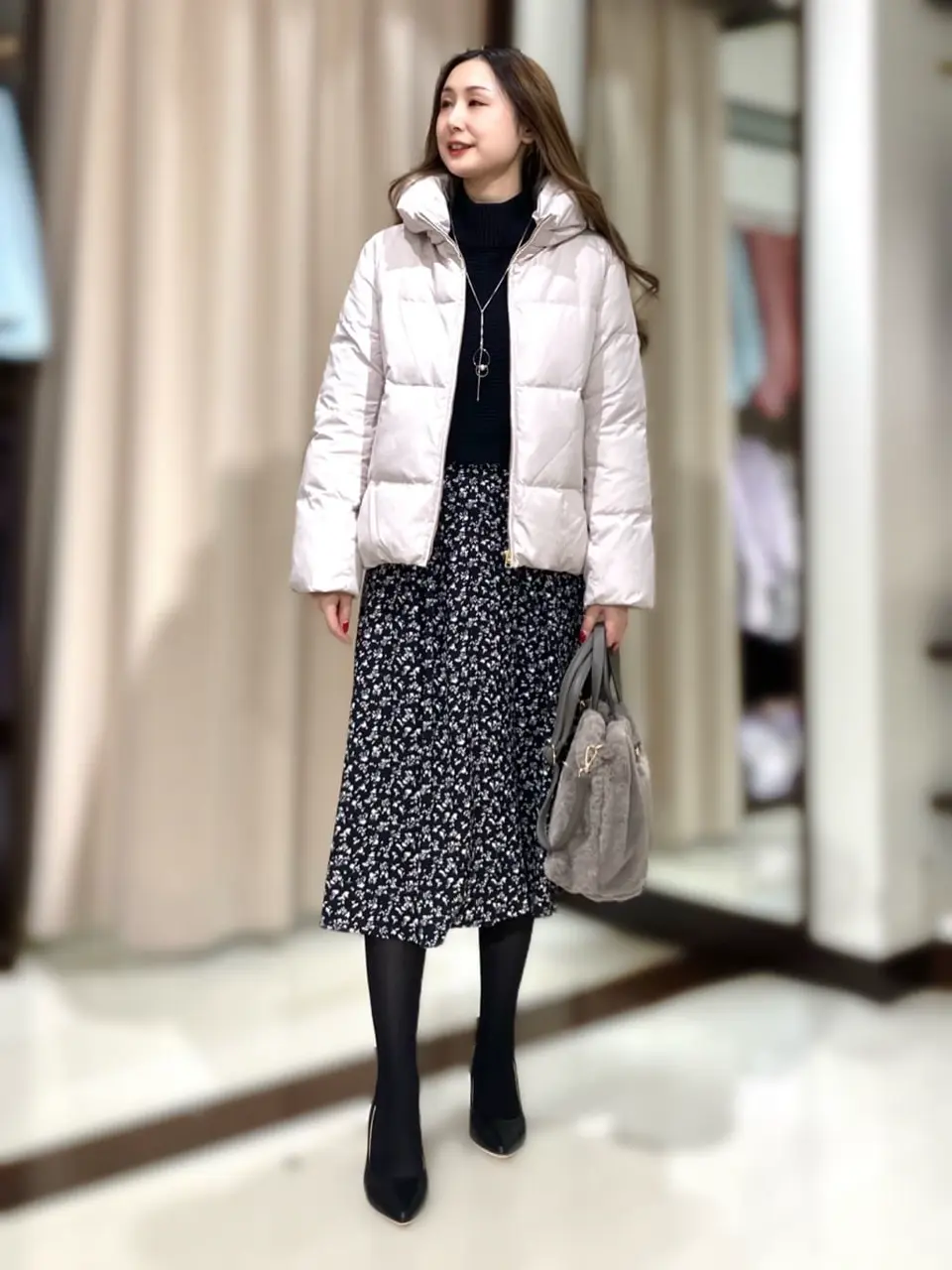 ANY SIS STAFF コーディネート画像