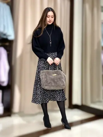 ANY SIS STAFF コーディネート画像