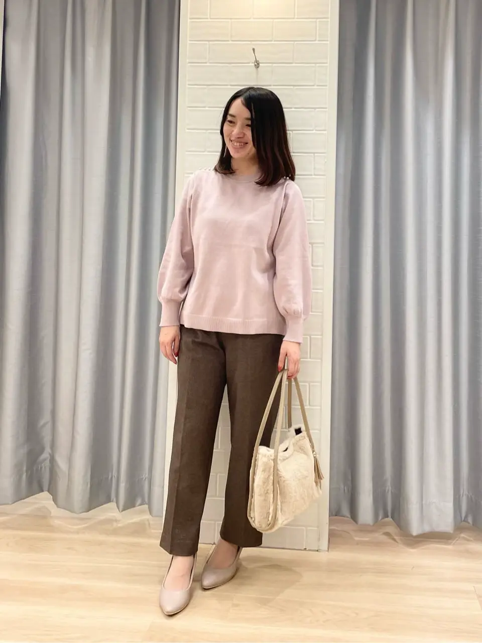 ANY SIS 丸岡 コーディネート画像