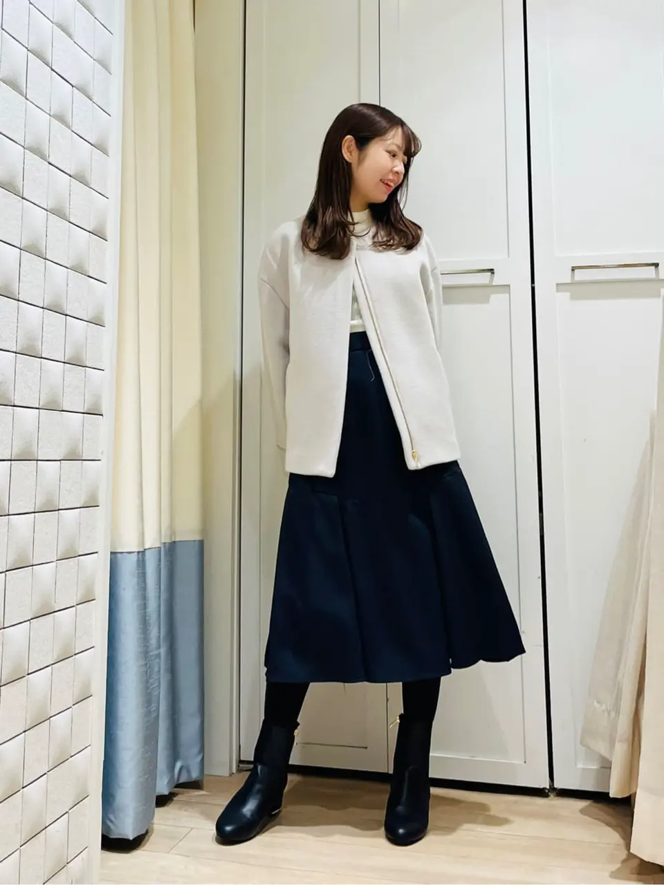 ANY SIS スタッフ コーディネート画像