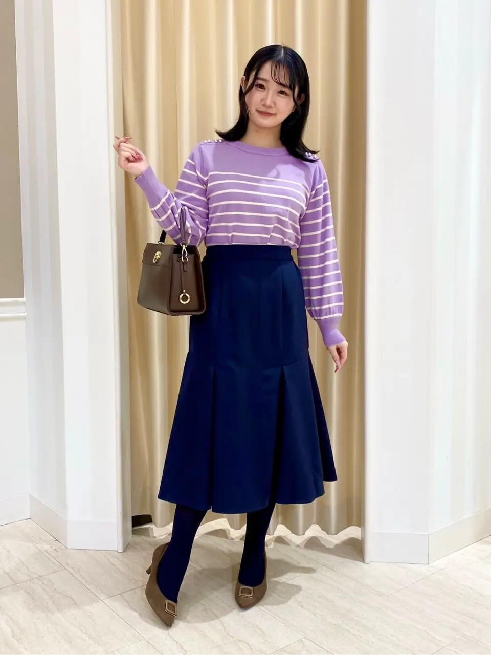 ANY SIS スタッフ コーディネート画像