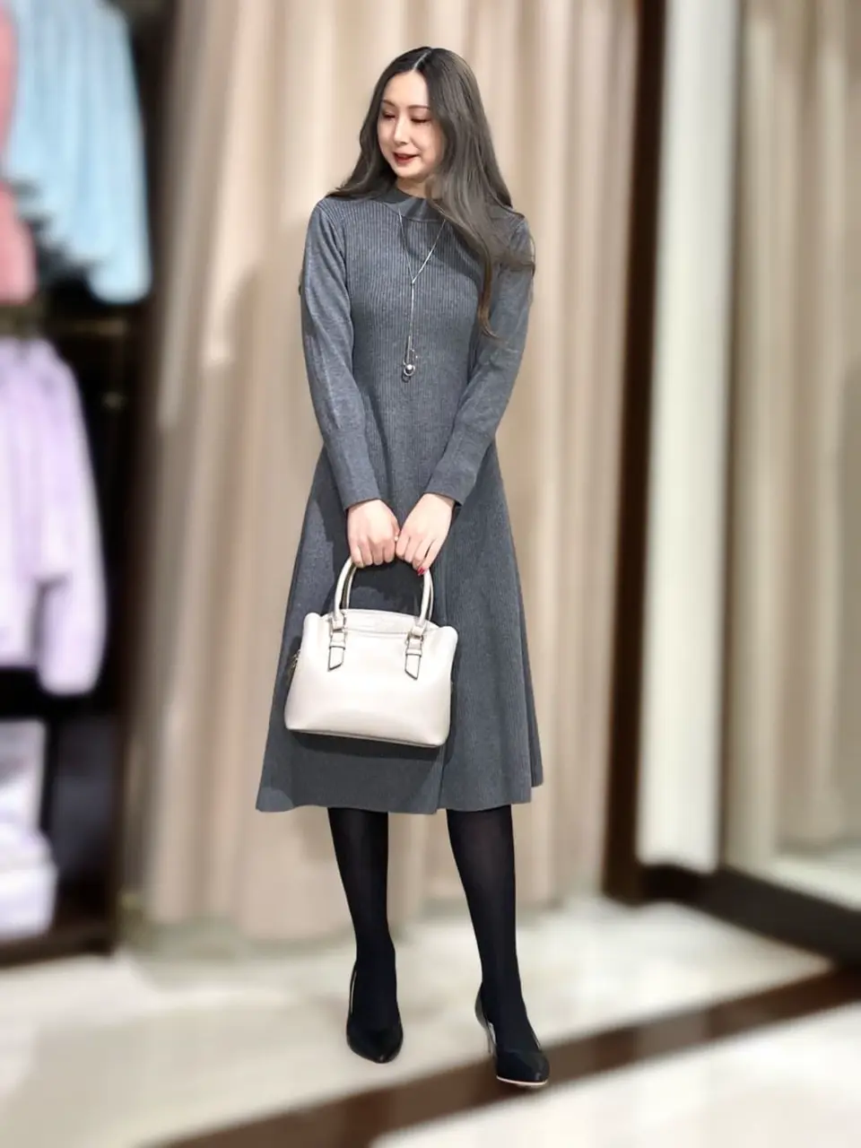 ANY SIS STAFF コーディネート画像